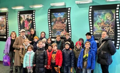 Ученики детской Воскресной школы посетили кинотеатр «Заневский»