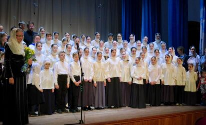Состоялся праздничный концерт в честь 35-летия Детско-юношеского и молодежного хора