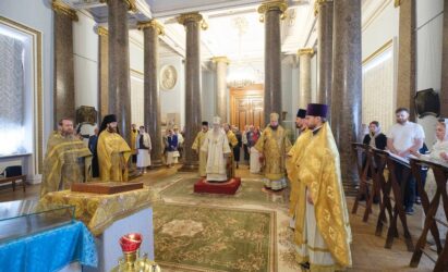 Литургия в домовом храме архистратига Михаила в Инженерном замке